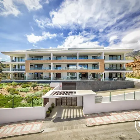 Vivi Homes - Casa Sonnenberg - Sea View - Pool - Terrace * Fuengirola
